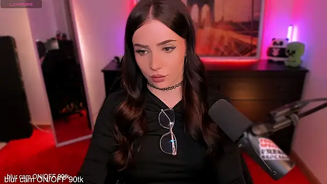 SofiRusselle online show from 03-19-26, 05:57