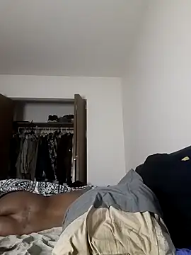 yellowwetfox online show from 01-26-25, 05:02