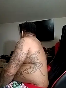 yellowwetfox online show from 12-08-24, 02:57