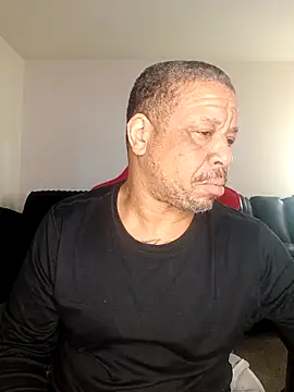 yellowwetfox online show from 02-12-26, 05:23