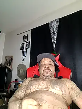 yellowwetfox online show from 02-28-25, 03:48