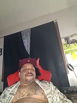 yellowwetfox online show from 03-02-25, 01:31