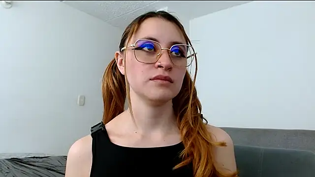 Juls winter  online show from 03-31-26, 05:15