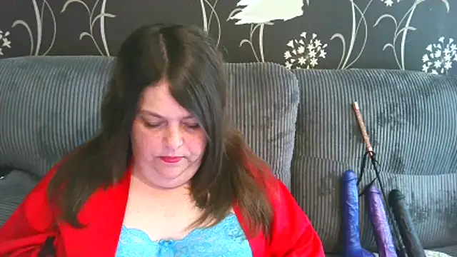 Snapshot of HouseWifeWhore_Milf chatting on 04-19-26, 01:34 HouseWifeWhore Milf online show from 04-19-26, 01:34