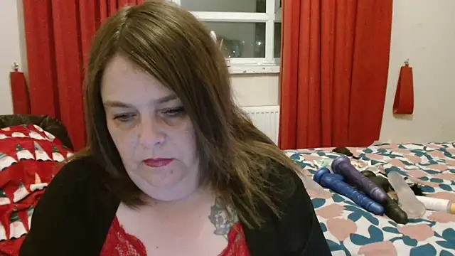 Snapshot of HouseWifeWhore_Milf chatting on 09-10-25, 07:13 HouseWifeWhore Milf online show from 09-10-25, 07:13