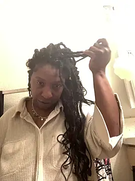 markquanna online show from 02-17-26, 03:15