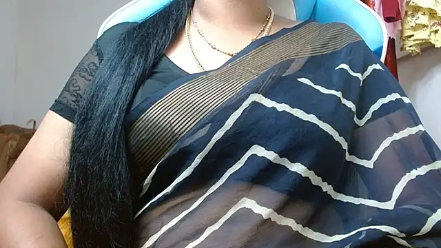 tamilharini online show from 09-29-25, 04:52