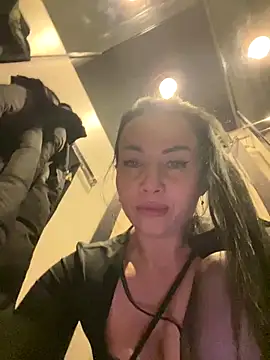 CrazzyChicks online show from 01-09-26, 07:15