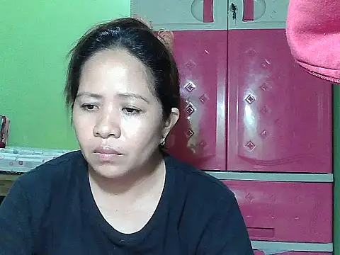 Snapshot of sweetlady_pinay chatting on 09-28-25, 06:53 sweetlady pinay online show from 09-28-25, 06:53