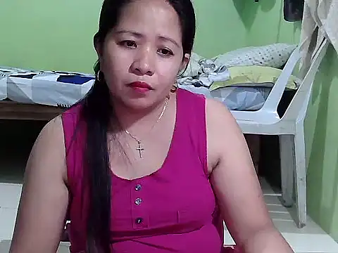 Snapshot of sweetlady_pinay chatting on 01-31-25, 10:42 sweetlady pinay online show from 01-31-25, 10:42