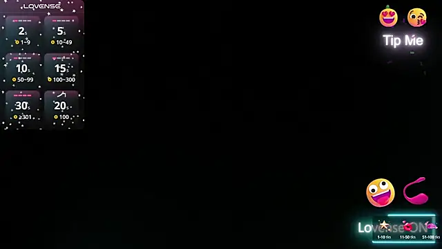 Snapshot of Charlotte7-7 chatting on 10-15-25, 07:11 Charlotte7-7 online show from 10-15-25, 07:11