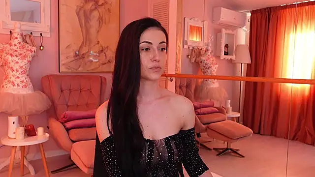 Snapshot of OliviaSirena chatting on 03-12-26, 01:48 OliviaSirena online show from 03-12-26, 01:48