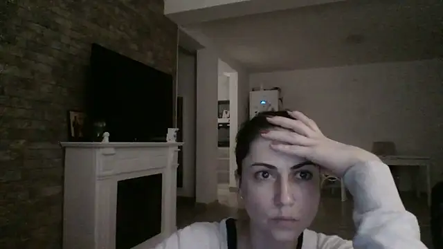 Snapshot of OliviaSirena chatting on 03-22-26, 09:38 OliviaSirena online show from 03-22-26, 09:38