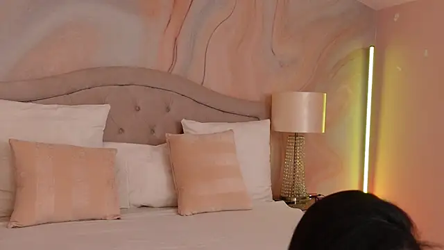 OliviaSirena online show from 01-09-26, 07:32