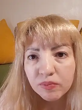 Snapshot of stefanyharper16 chatting on 12-15-25, 04:07 stefanyharper16 online show from 12-15-25, 04:07