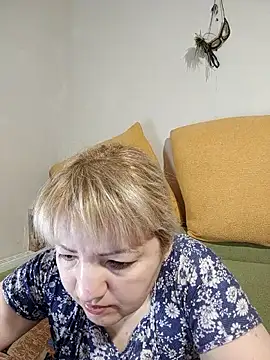 stefanyharper16 online show from 03-25-26, 12:44