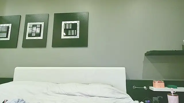 isabella rossse online show from 04-07-26, 05:26