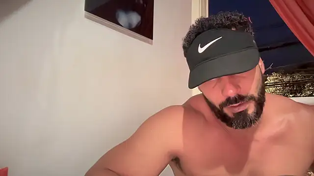 romeolovedark online show from 11-04-25, 11:08