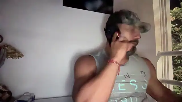 romeolovedark online show from 10-03-25, 02:04