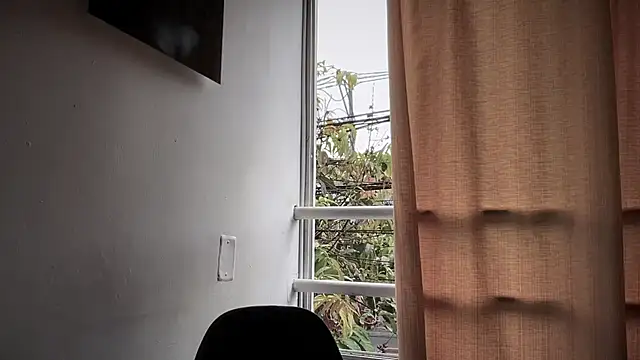 romeolovedark online show from 01-10-26, 06:14