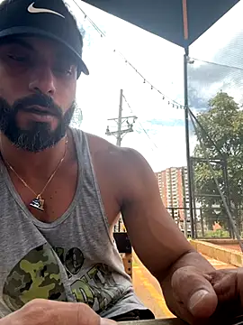 romeolovedark online show from 10-06-25, 05:35