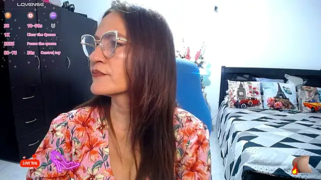 Xiimen online show from 03-05-26, 12:18