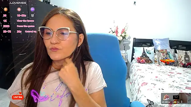 Xiimen online show from 03-16-26, 04:20