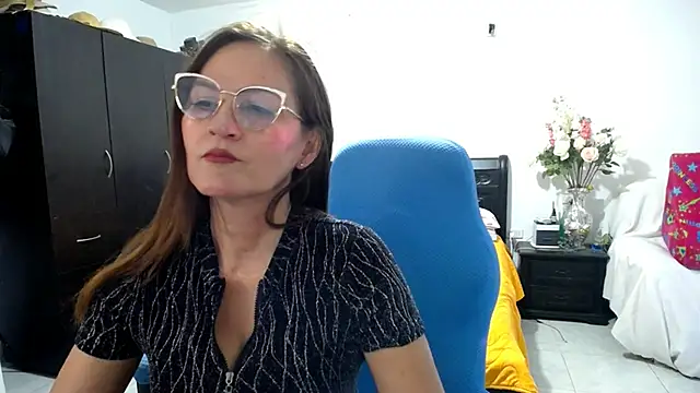 Xiimen online show from 10-16-25, 10:07