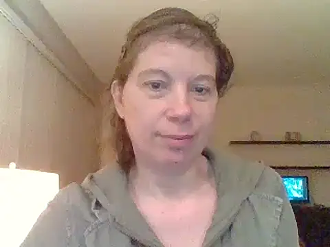 Snapshot of Moi_Lina chatting on 06-18-26, 11:32 Moi Lina online show from 06-18-26, 11:32