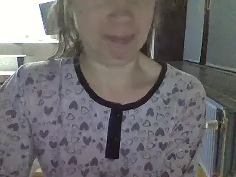 Moi Lina online show from 10-13-25, 11:38
