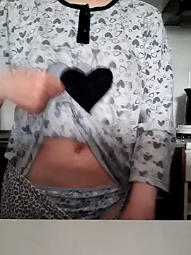 Moi Lina online show from 10-07-25, 11:22