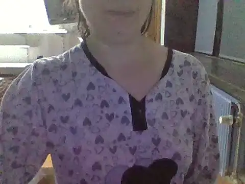 Moi Lina online show from 10-19-25, 11:51