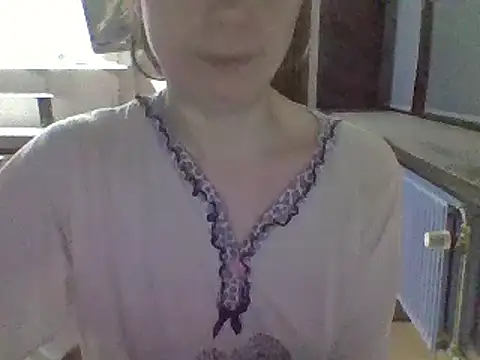 Moi Lina online show from 01-29-25, 12:01