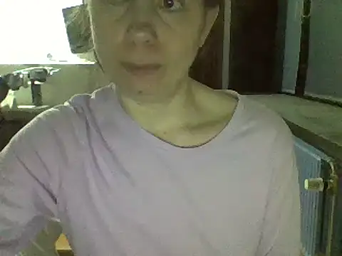 Moi Lina online show from 03-04-25, 01:55