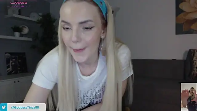 Goddess Tina online show from 03-09-25, 04:44