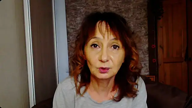 AnnieEltgant online show from 01-09-26, 09:05