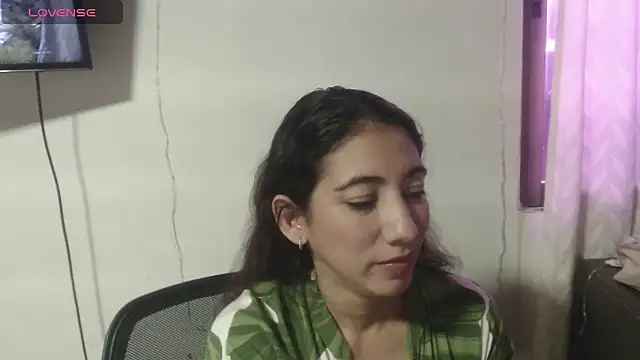 Snapshot of Eva_Rodriguez_ chatting on 12-03-25, 04:50 Eva Rodriguez online show from 12-03-25, 04:50