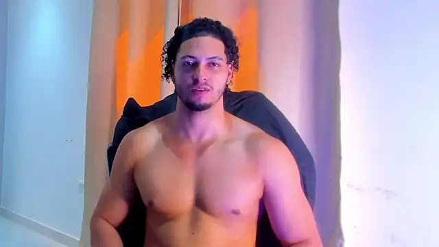Snapshot of Kris_Khalifa69 chatting on 05-16-26, 06:18 Kris Khalifa69 online show from 05-16-26, 06:18