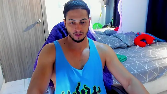 Snapshot of Kris_Khalifa69 chatting on 05-01-26, 10:15 Kris Khalifa69 online show from 05-01-26, 10:15