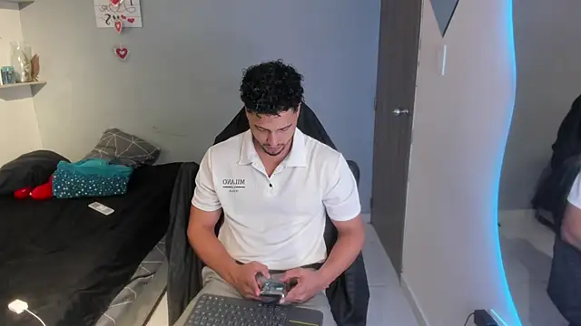 Kris Khalifa69 online show from 07-11-26, 10:21