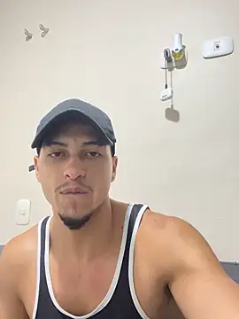 Snapshot of Kris_Khalifa69 chatting on 09-10-25, 02:05 Kris Khalifa69 online show from 09-10-25, 02:05