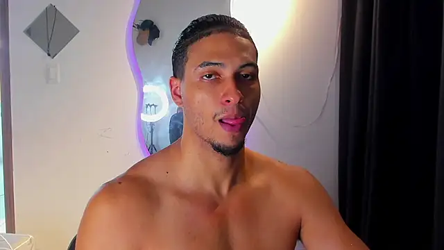 Snapshot of Kris_Khalifa69 chatting on 09-15-25, 08:09 Kris Khalifa69 online show from 09-15-25, 08:09