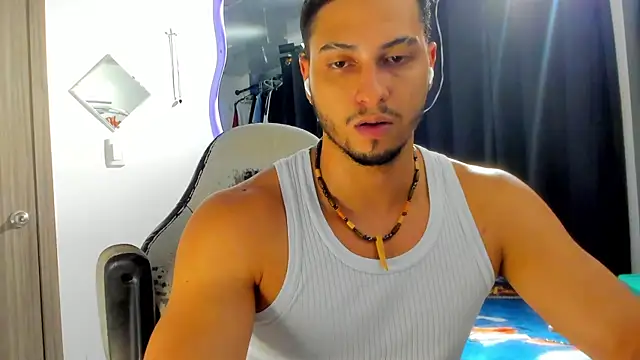 Snapshot of Kris_Khalifa69 chatting on 04-21-26, 02:51 Kris Khalifa69 online show from 04-21-26, 02:51