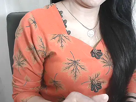 Chanchal--Navya online show from 12-21-25, 06:09