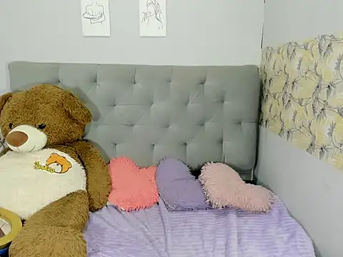 GiannaGoddes online show from 02-22-25, 06:50