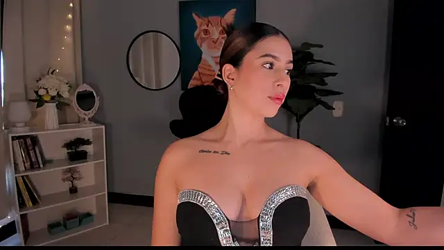 LiaPearce online show from 11-21-25, 12:48