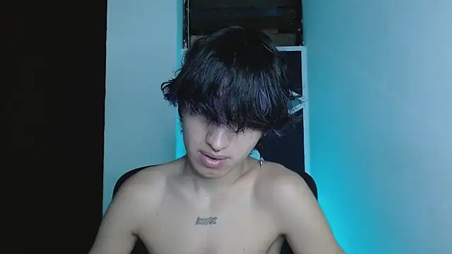 littlextreme online show from 03-08-26, 02:37