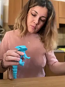 Snapshot of DaisyVibesss chatting on 01-17-25, 09:39 DaisyVibesss online show from 01-17-25, 09:39