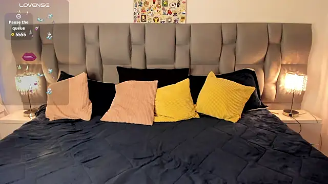 Nickytouse online show from 02-14-25, 11:20