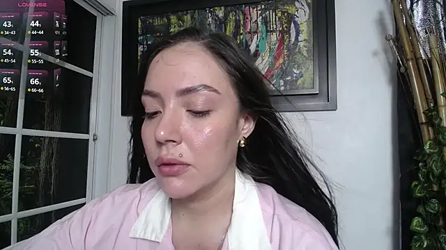 Snapshot of brianna_196 chatting on 05-18-26, 08:24 brianna 196 online show from 05-18-26, 08:24